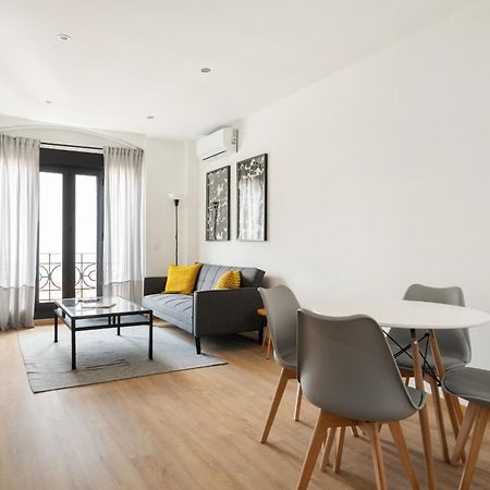 Apartamento En La Avenida De La Albufera Alquiler Temporal Мадрид Екстериор снимка
