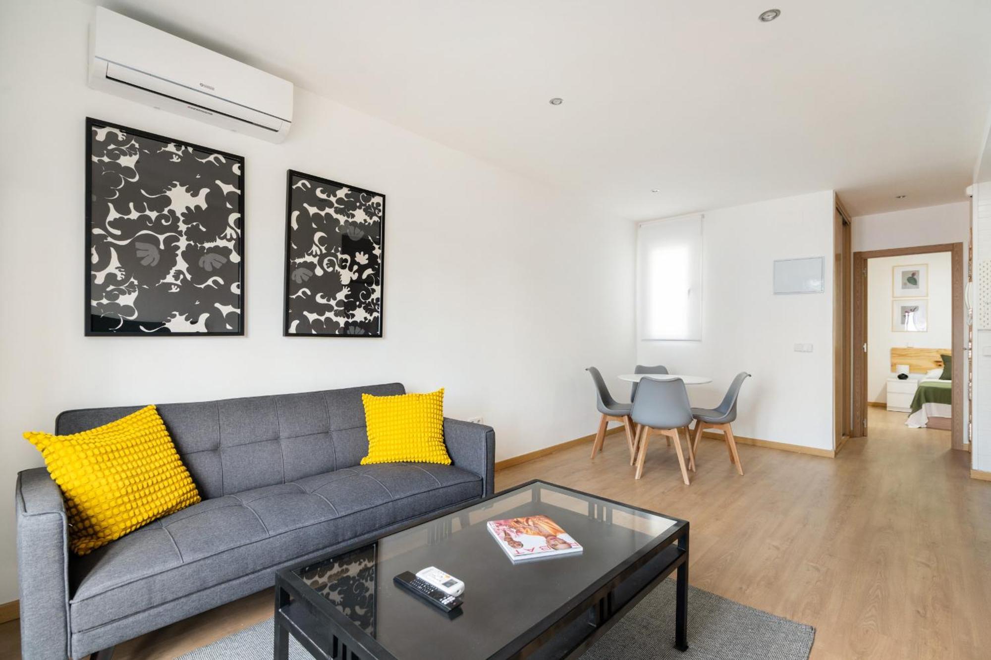 Apartamento En La Avenida De La Albufera Alquiler Temporal Мадрид Екстериор снимка
